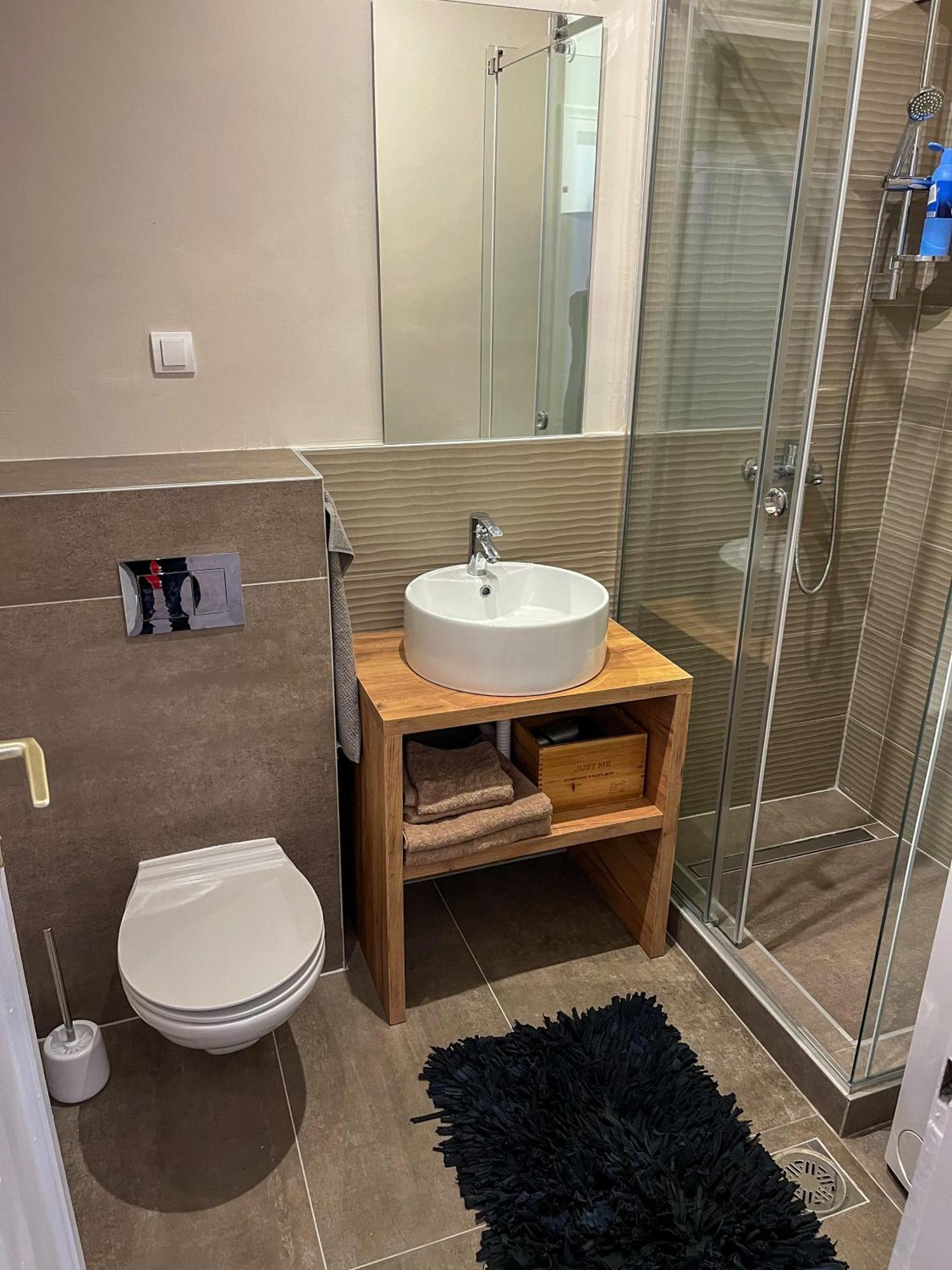 Two Bedroom Apartment Near Slavija Square Beograd Ngoại thất bức ảnh