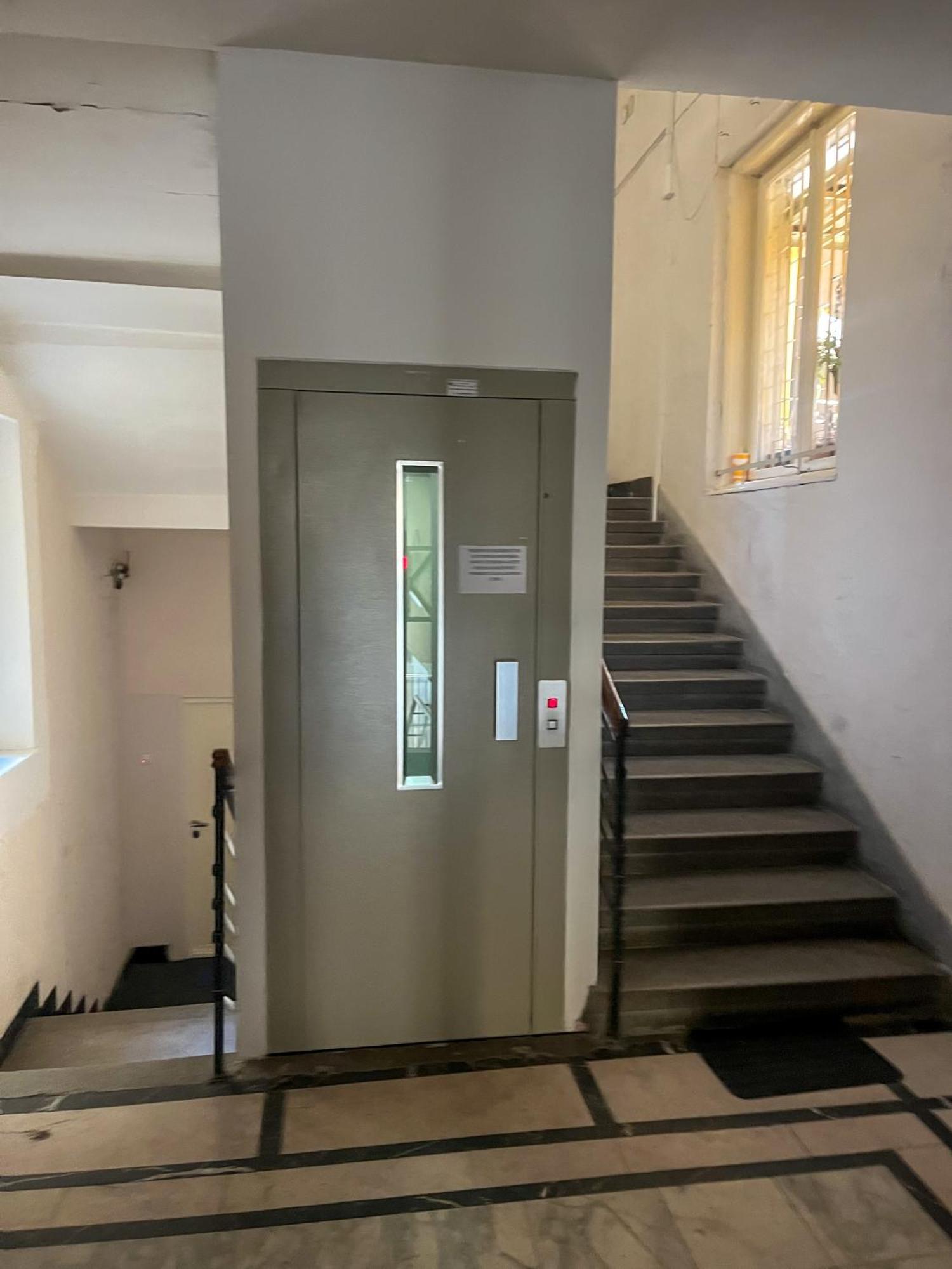 Two Bedroom Apartment Near Slavija Square Beograd Ngoại thất bức ảnh